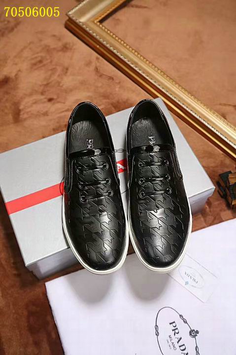 Prada casual shoes men-035